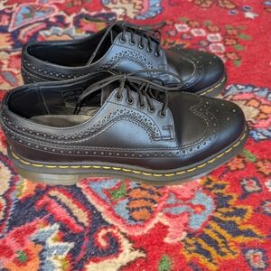 Dr Martens Oxford